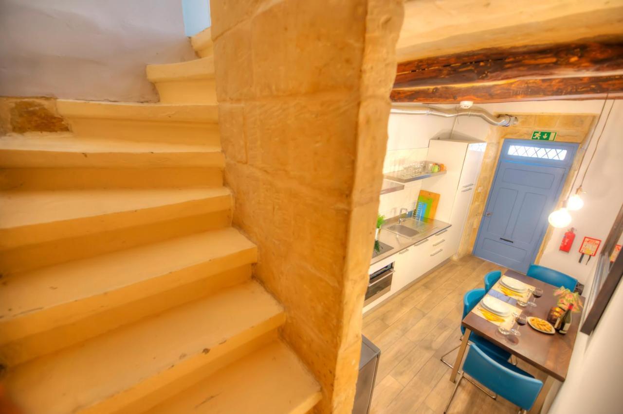 Romantic And Historical Maisonette In The Center Of Valletta Mbal1-1 Buitenkant foto